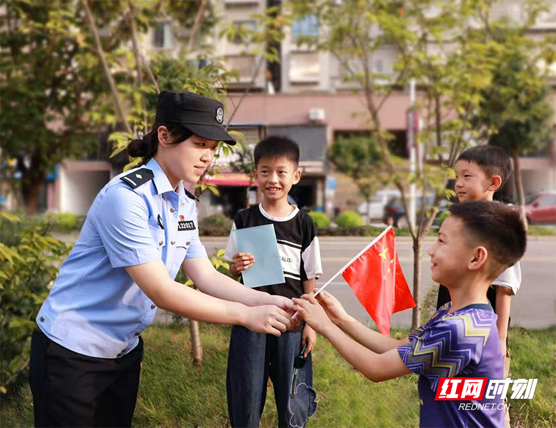 国庆假期法治宣讲。