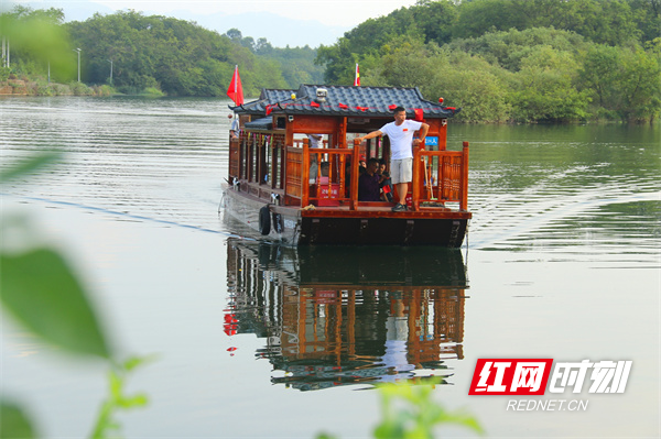 国庆假日期间,道县梅花镇贵头村,祥林铺镇两河口村,审章塘瑶族乡葫芦