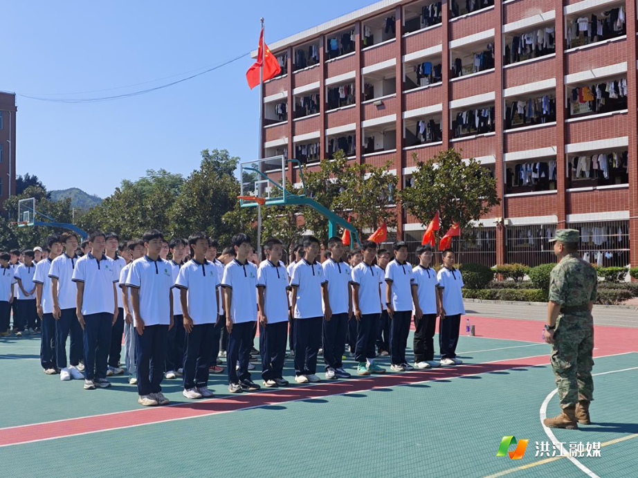 市职业中专学校1.png