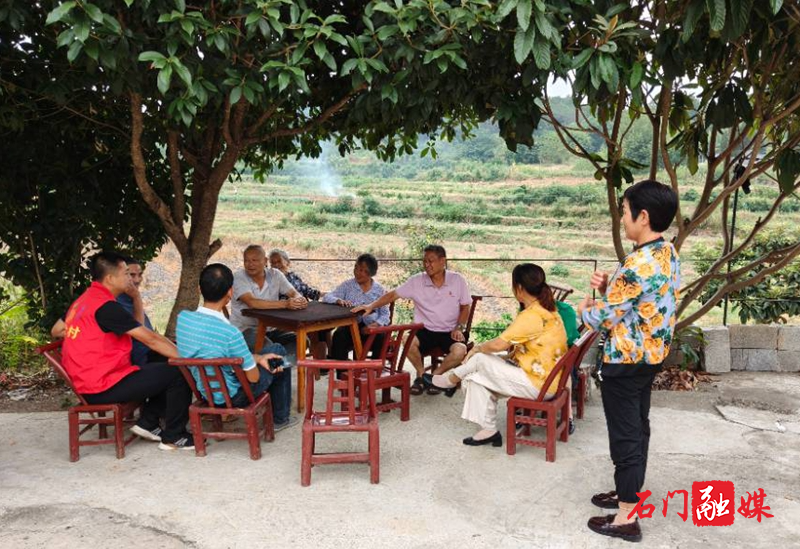 夹山镇:网格化管理激活基层治理“神经末梢”2.jpg 夹山镇:网格化管理激活基层治理“神经末梢”2.jpg