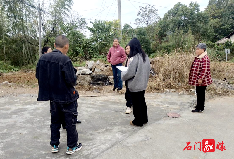 雁池乡:入户助缴医保 让群众有“医”靠2.jpg 雁池乡:入户助缴医保 让群众有“医”靠2.jpg