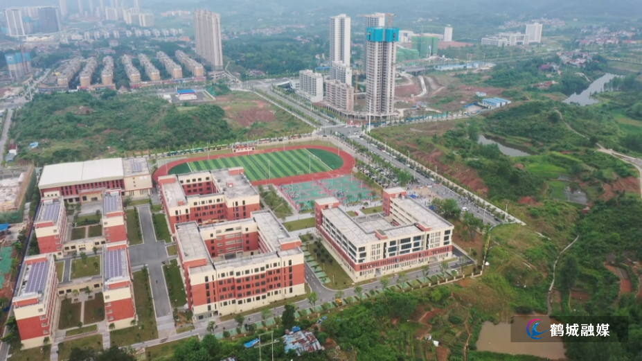 初编:高中均衡生.mp4_000001.890.png 初编:高中均衡生.mp4_000001.890.png