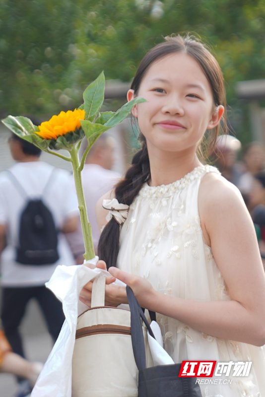 6AAFA1E1C3FBE1DF122E3753BBD07CE4_副本.jpg