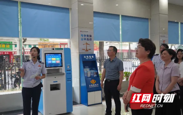 周迎春率队开展优化营商环境整改专题调研
