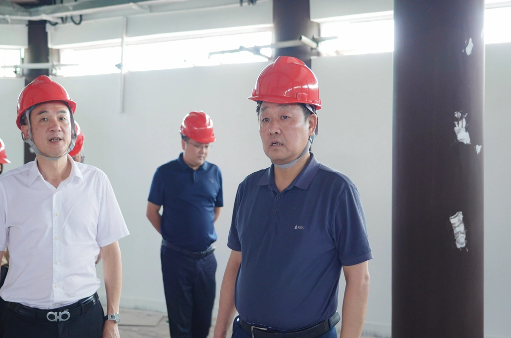 唐成调研鹤城区重点文旅项目建设并督导检查安全生产工作