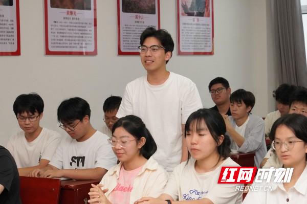 cd705707ba258dea.jpg