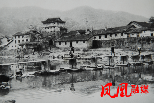（大）70年代北门跳岩-徐德君.JPG