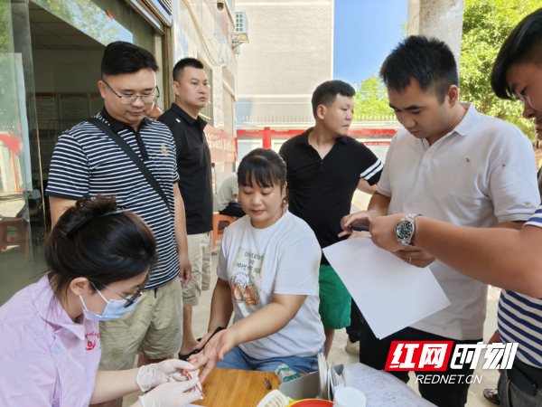 82575bc3961f42a913ad9a4a4489fc2a_副本.jpg