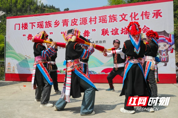 湖南新田：传非遗 度暑假06_.jpg