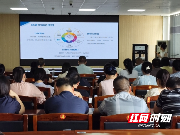 d512f94de14f4a401f28b13f47a66a3_副本.jpg