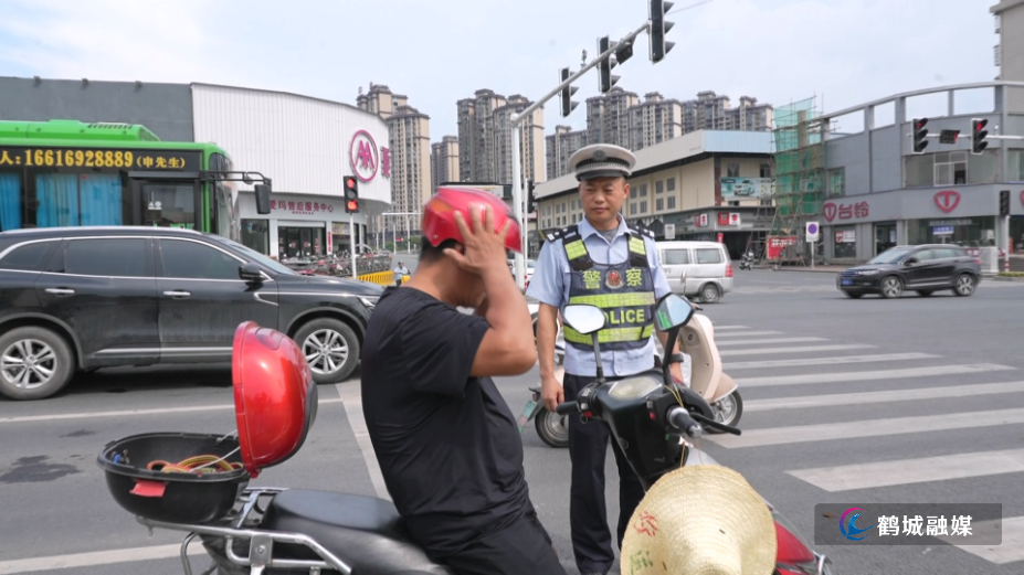 交通秩序执法行动.mp4_000005.171.png