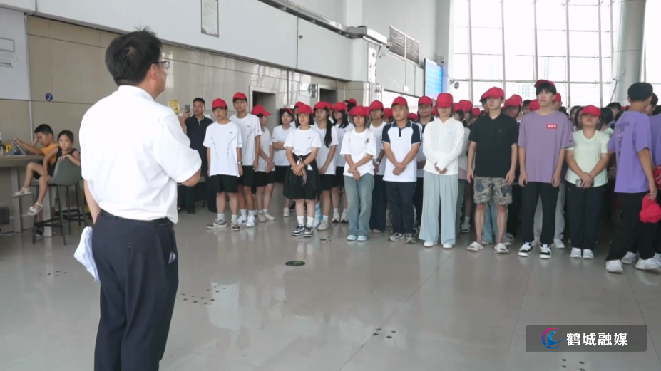 初编 慈善扬州班.mp4_000002.440.png