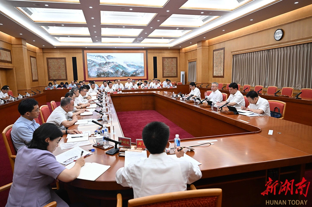 全省污染防治攻坚战约谈会召开 沈晓明出席并讲话