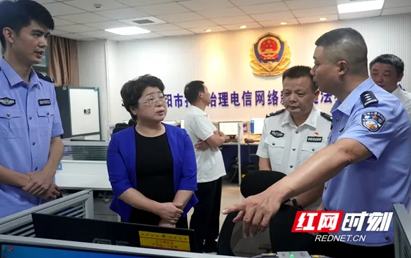 周迎春率队到市公安局就反电诈法律法规贯彻实施情况进行专题调研