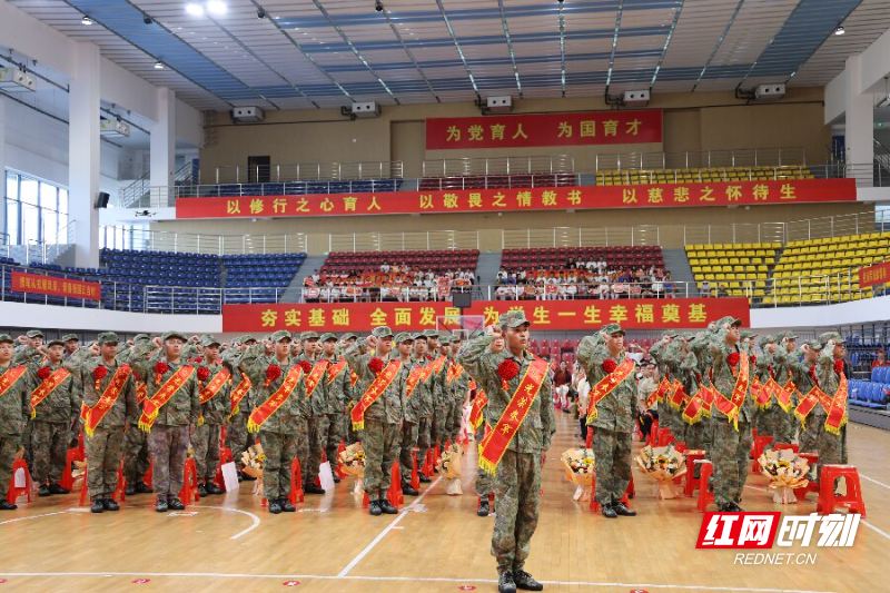 入伍新兵宣誓_proc.jpg 入伍新兵宣誓_proc.jpg