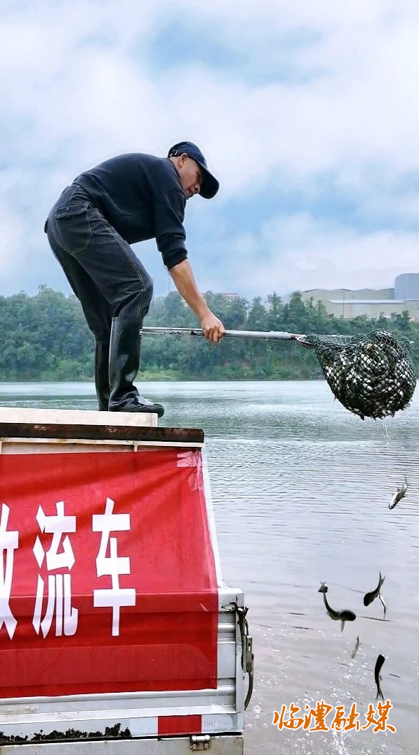 微信图片_2025-09-28_162301_230_副本.jpg