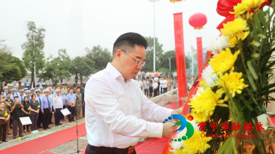 微信图片_20250930164936_616_4.jpg 微信图片_20250930164936_616_4.jpg