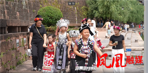 ScreenShot_2025-10-05_200432_432_副本1.png