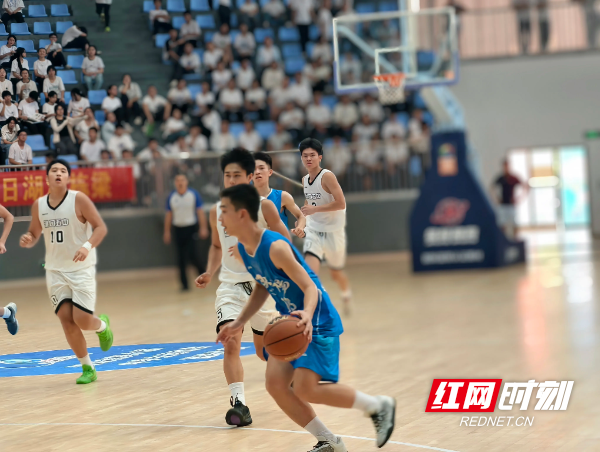 10月11日，东道主邵阳市第一代表队迎来首场对决，对阵株洲市代表队