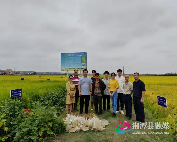 e082599a69e40c89725fa768adce30ad.jpg e082599a69e40c89725fa768adce30ad.jpg