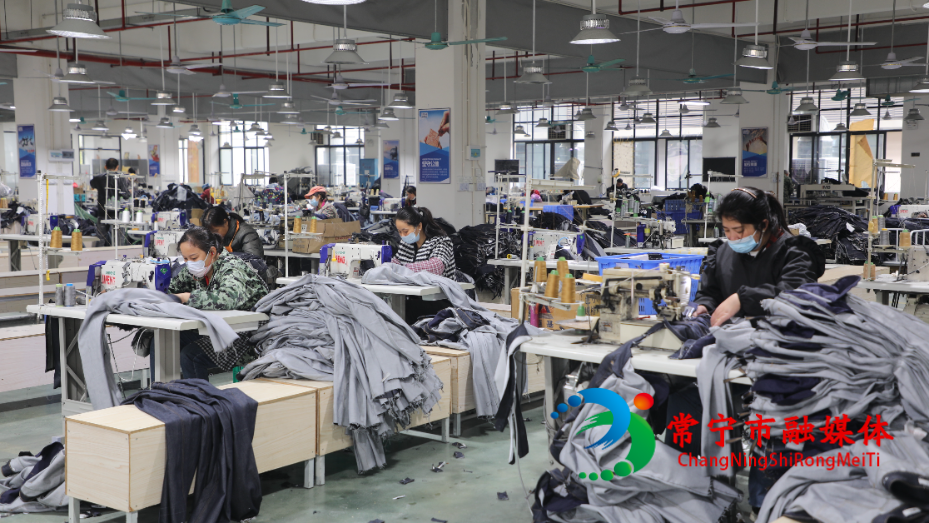 微信图片_20251027093418_970_4.jpg 微信图片_20251027093418_970_4.jpg