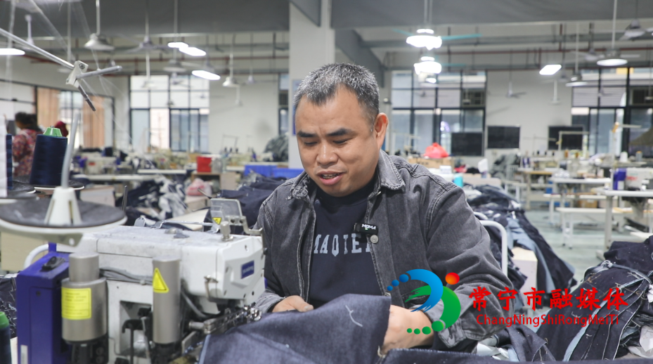 微信图片_20251027093359_968_4.png 微信图片_20251027093359_968_4.png