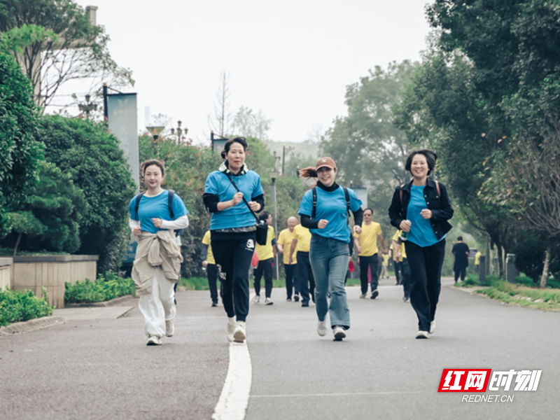 2.全员徒步 活力税务.jpeg 2.全员徒步 活力税务.jpeg