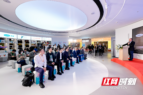 微信图片_2025-11-06_210301_232.jpg 微信图片_2025-11-06_210301_232.jpg