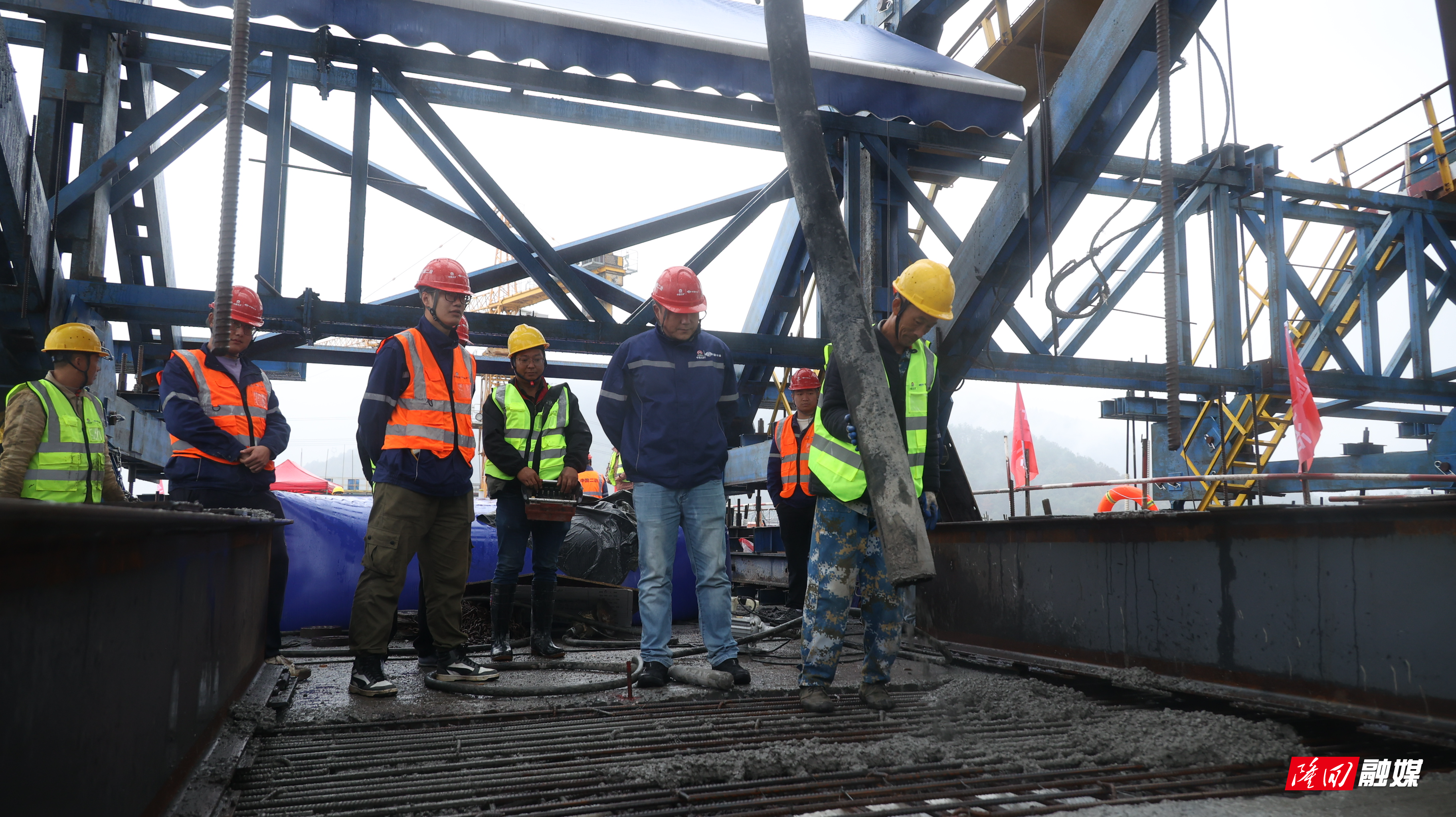 1834afdb5576e7973d6b597d5eb1185.jpg 1834afdb5576e7973d6b597d5eb1185.jpg