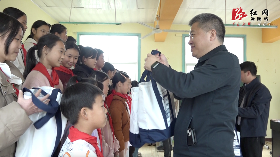 微信图片_20251112160528_71_161.png 微信图片_20251112160528_71_161.png