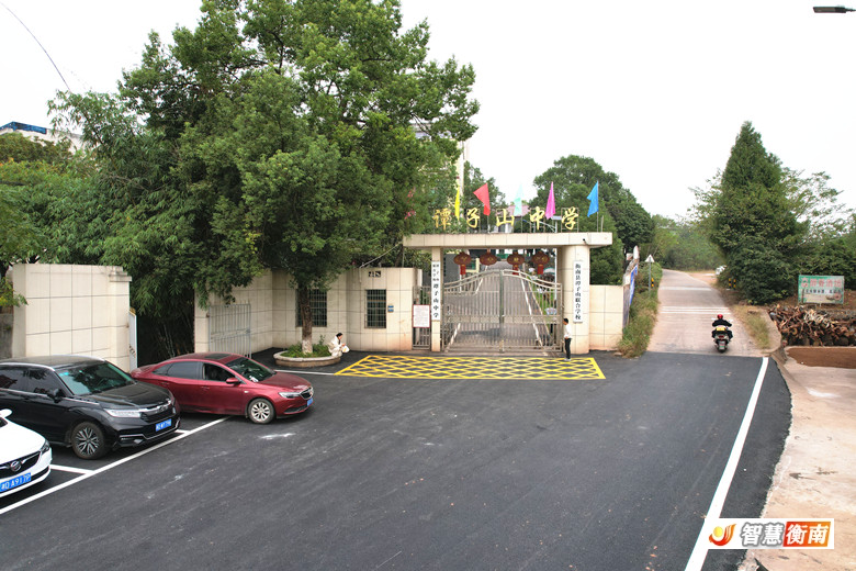 bfc3b084e6dc0cd1a3a064e8544a418f.jpg bfc3b084e6dc0cd1a3a064e8544a418f.jpg