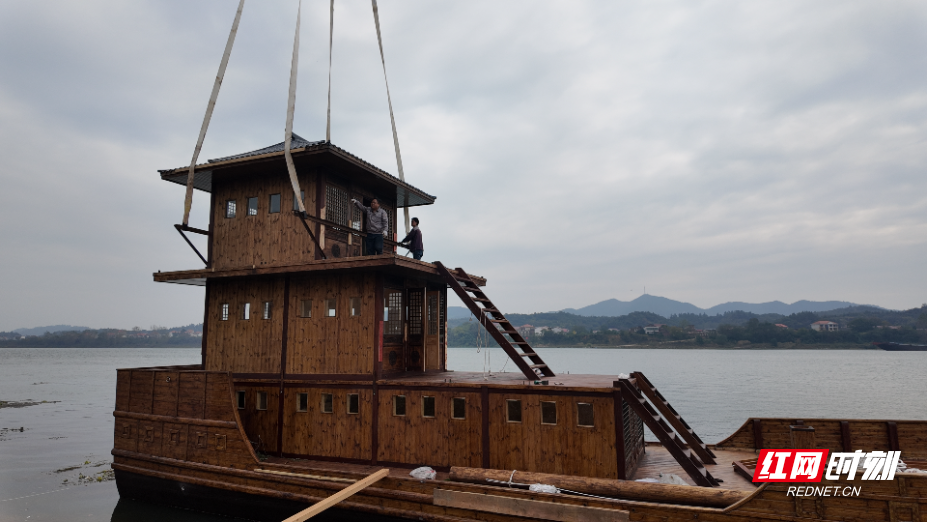 图片2.jpg 图片2.jpg