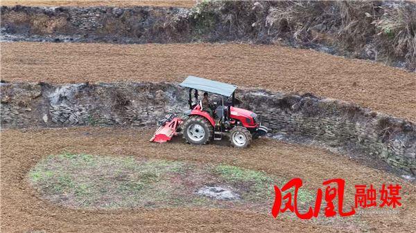 Still1118_00010.png Still1118_00010.png