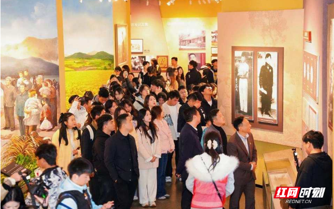 湖南信息学院开展2025年团学骨干主题研学拓展活动