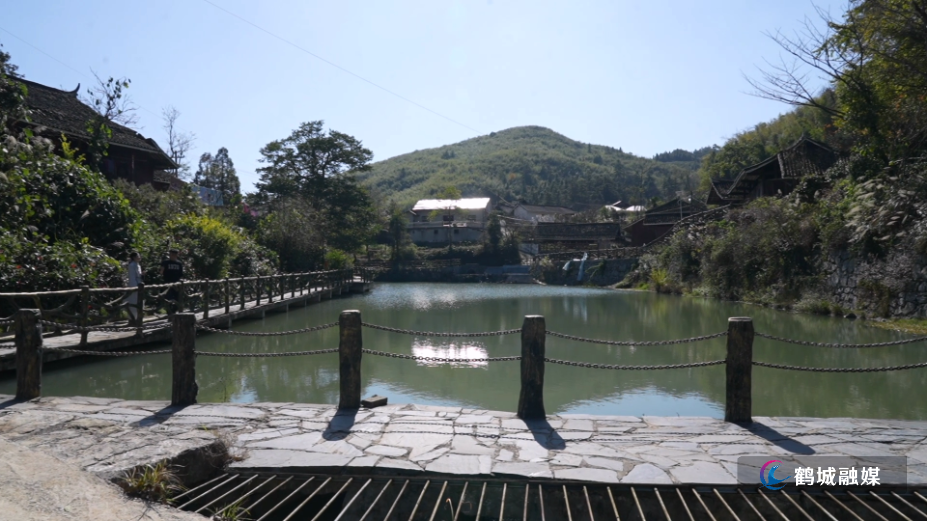 古村焕新颜 休闲打卡热 白马村滕家古村成市民新宠.mp4_000100.919.png 古村焕新颜 休闲打卡热 白马村滕家古村成市民新宠.mp4_000100.919.png