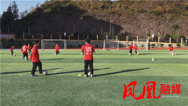 Still1128_00020.png Still1128_00020.png