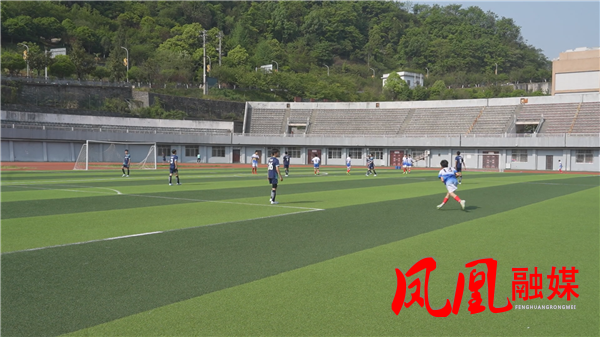 Still1128_00024.png Still1128_00024.png