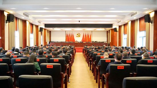 学习贯彻党的二十届四中全会精神市委宣讲团宣讲报告会在武陵源区举行