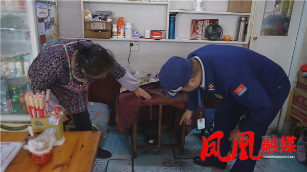 Still1212_00010.png Still1212_00010.png