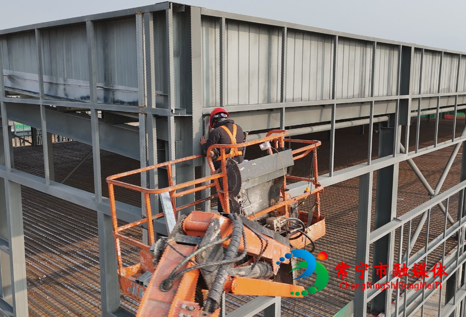 Still1212_00001_看图王.jpg Still1212_00001_看图王.jpg