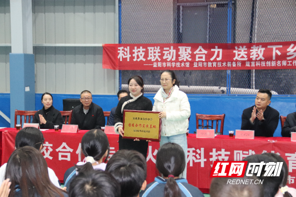 微信图片_20251213155833_87_9.jpg 微信图片_20251213155833_87_9.jpg