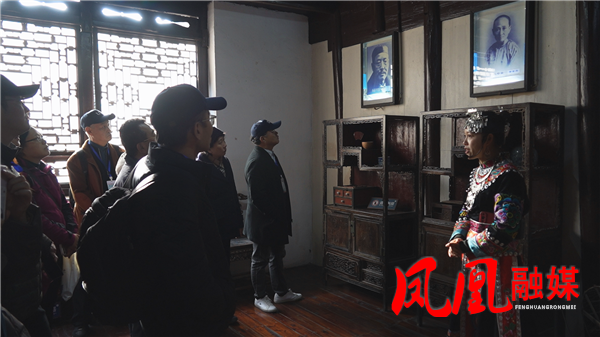 Still1214_00004.png Still1214_00004.png