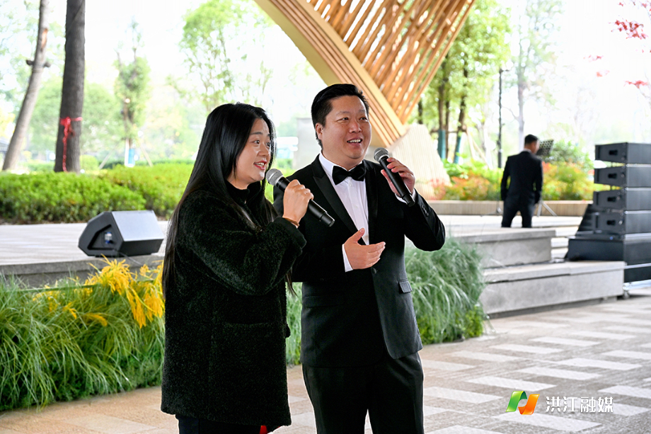 12月15日上午,2025年中央歌剧院公共文化服务走进怀化暨乡村网红走基层活动3.jpg 12月15日上午,2025年中央歌剧院公共文化服务走进怀化暨乡村网红走基层活动3.jpg