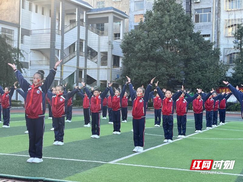 图片4.jpg 图片4.jpg