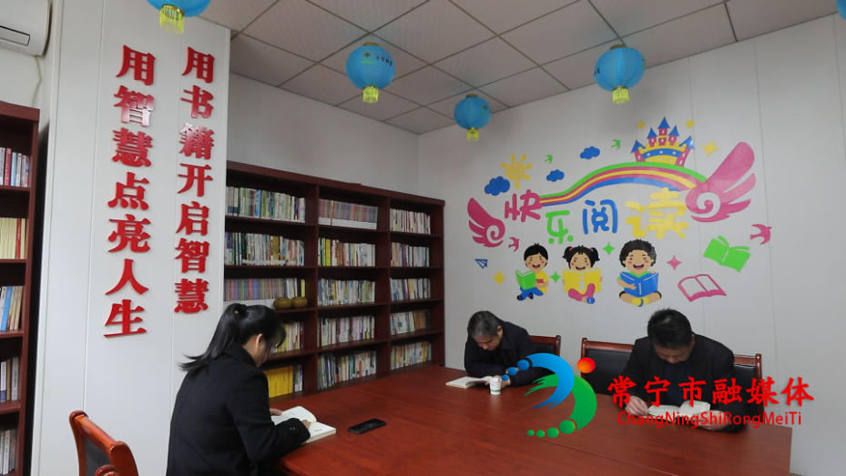 书屋2.jpg 书屋2.jpg