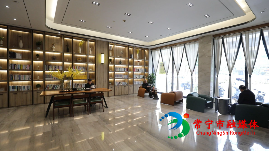 书屋3.jpg 书屋3.jpg