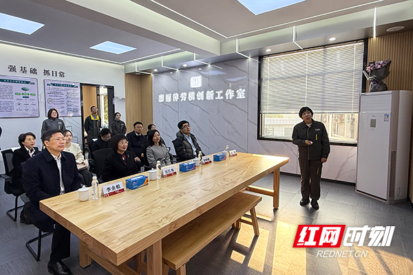 微信图片_20251218162219_403_156.jpg 微信图片_20251218162219_403_156.jpg