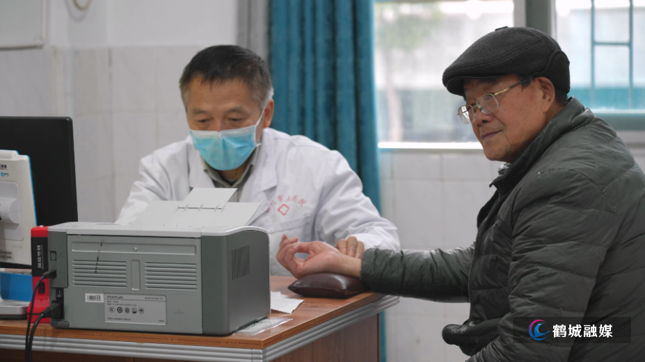 冬病冬防正当时！鹤城区人民医院中医科三九贴贴敷服务正式开启.mp4_000036.175.png