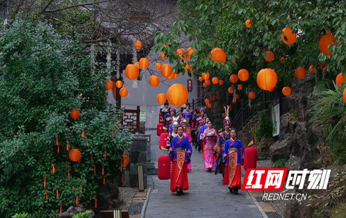“灵马驰春”贺新岁，不二门景区打造沉浸式仙缘文旅盛宴