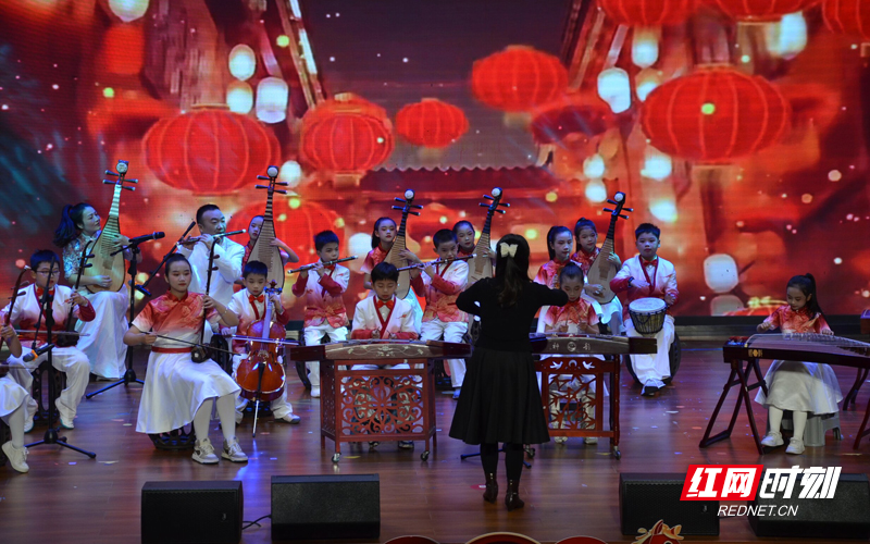 2026年元旦文艺汇演现场。